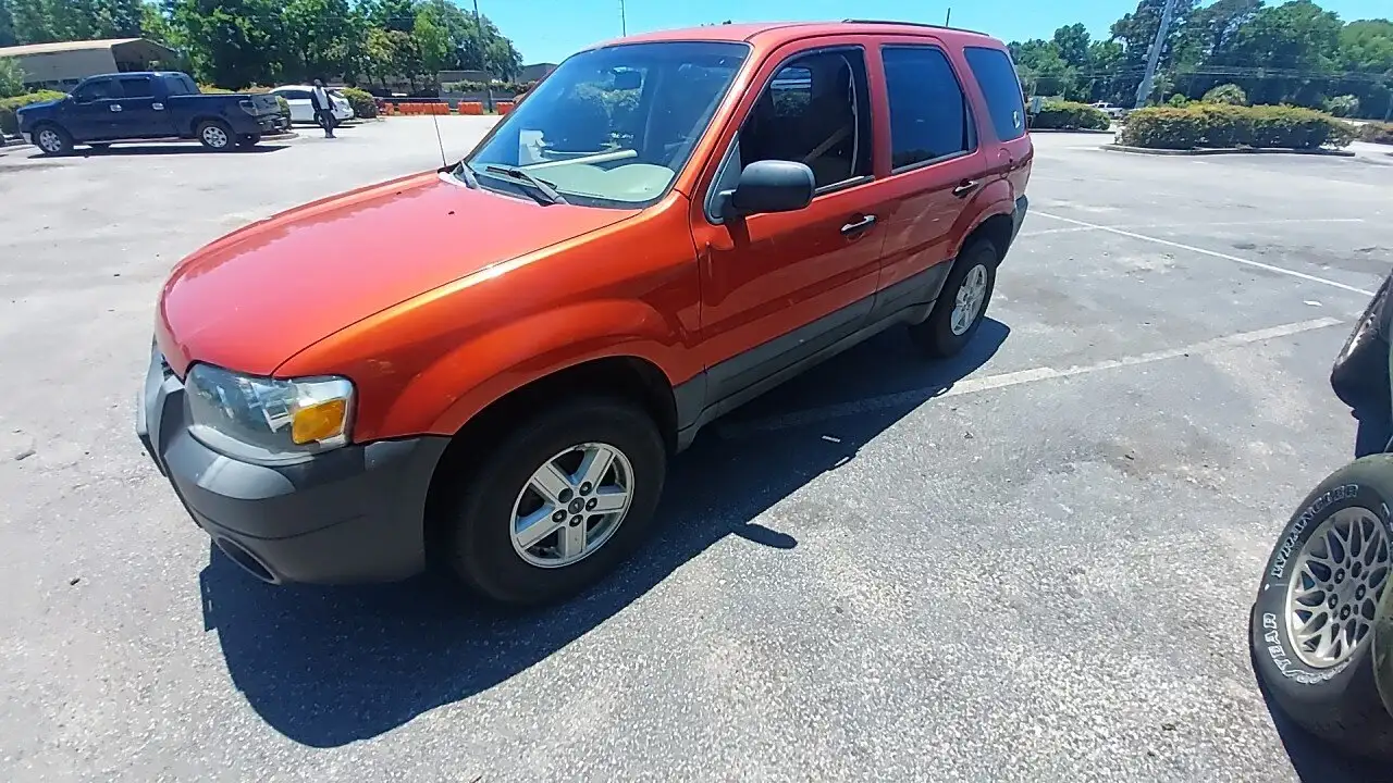 Photo of 2006 Ford Escape