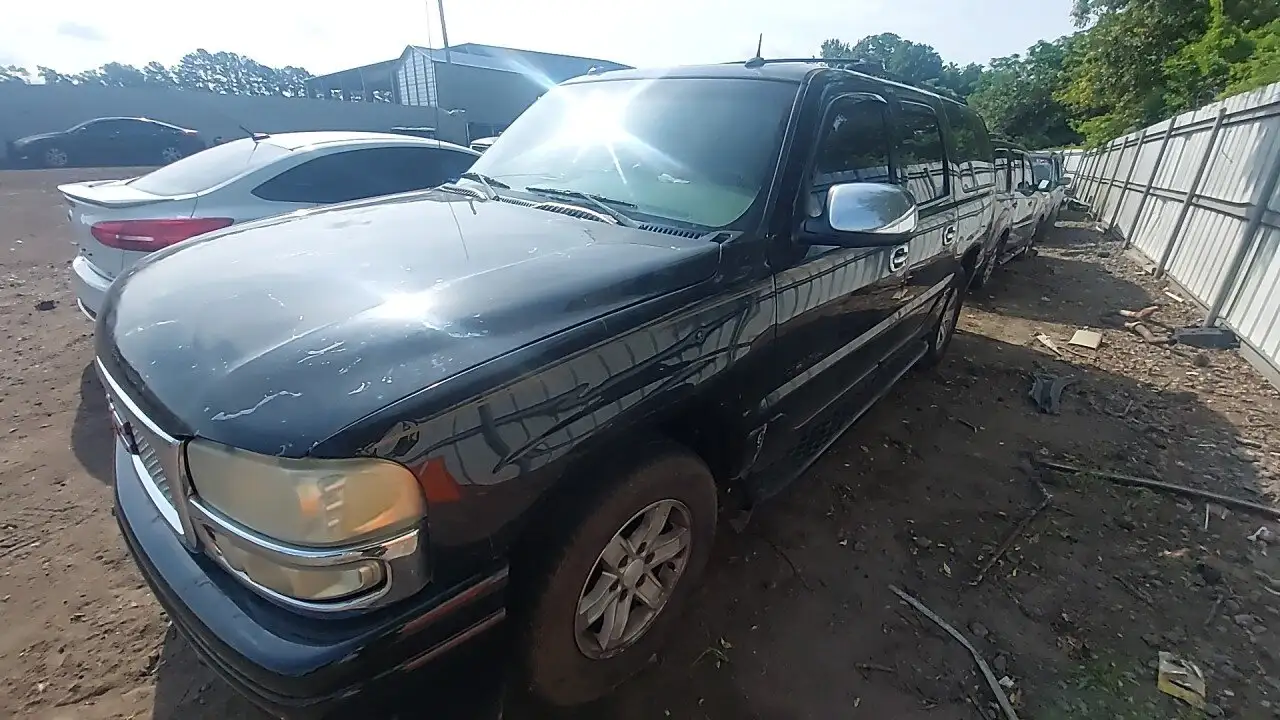 Photo of 2003 Gmc Yukon Xl 1500