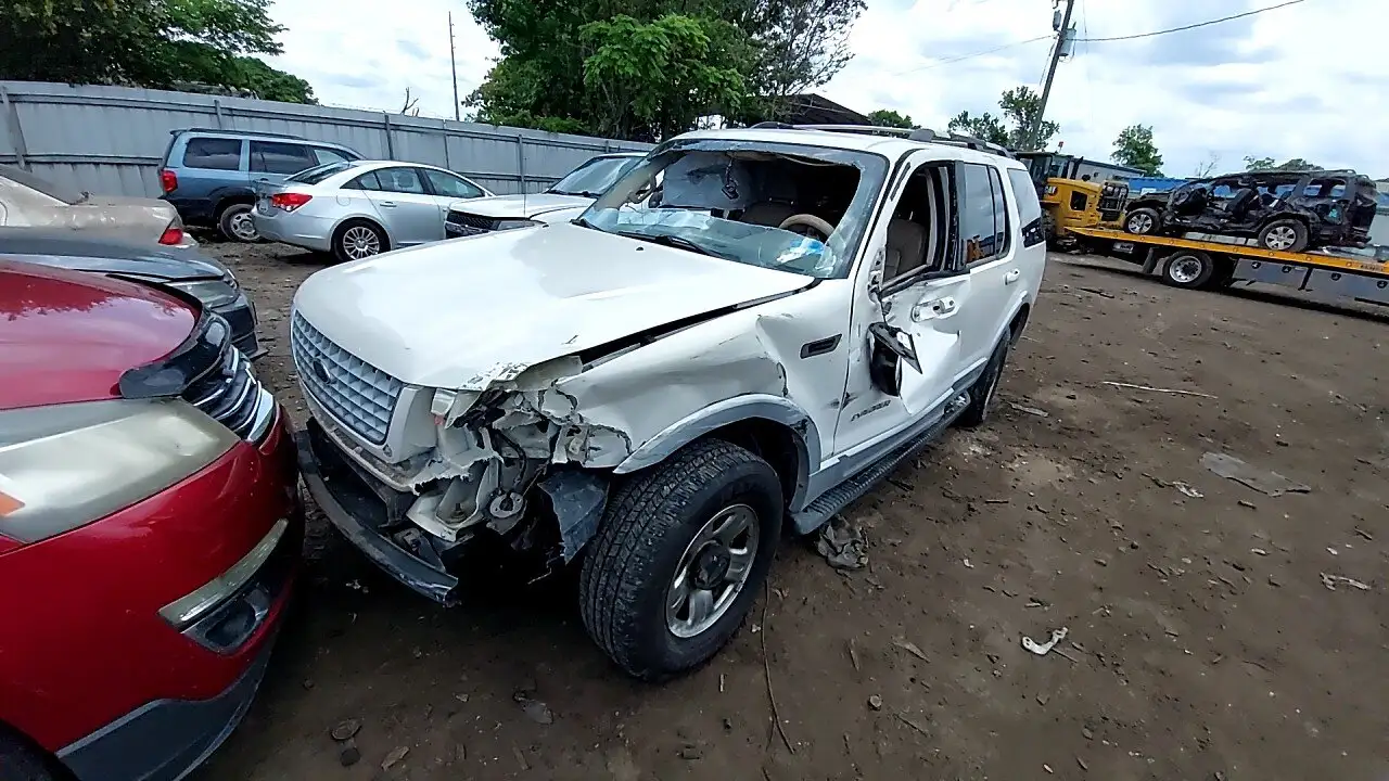 Photo of 2002 Ford Explorer