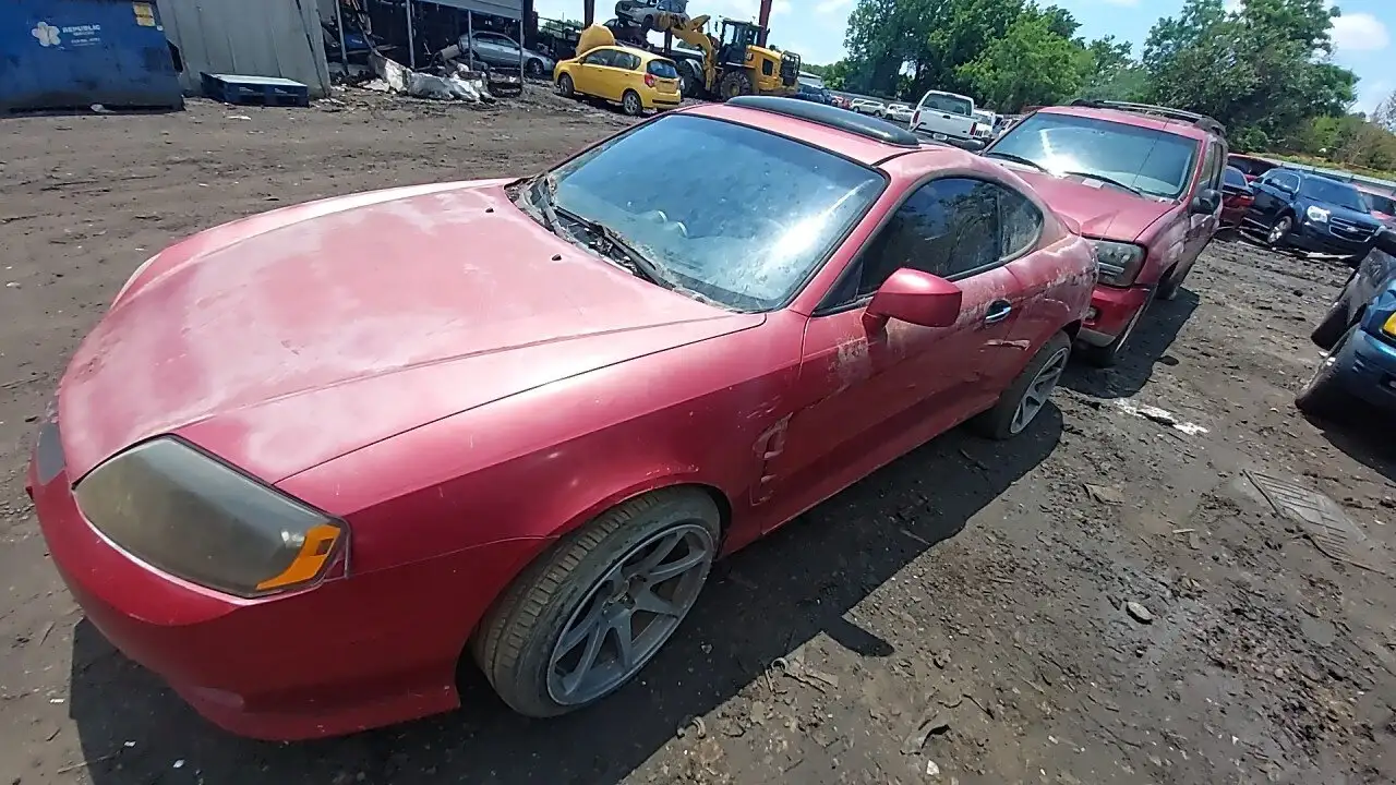 Photo of 2006 Hyundai Tiburon