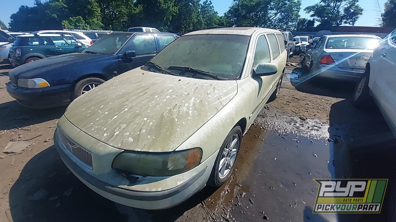 Photo of 2002 Volvo V70