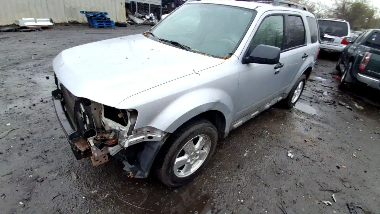 Photo of 2011 Ford Escape
