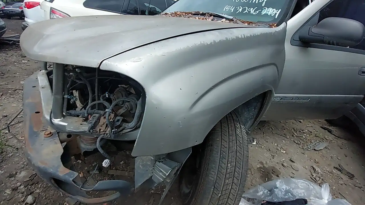 Photo of 2002 Chevrolet Trailblazer