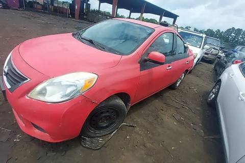 Photo of 2014 Nissan Versa