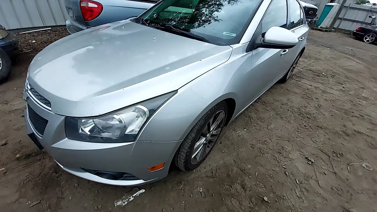 Photo of 2013 Chevrolet Cruze