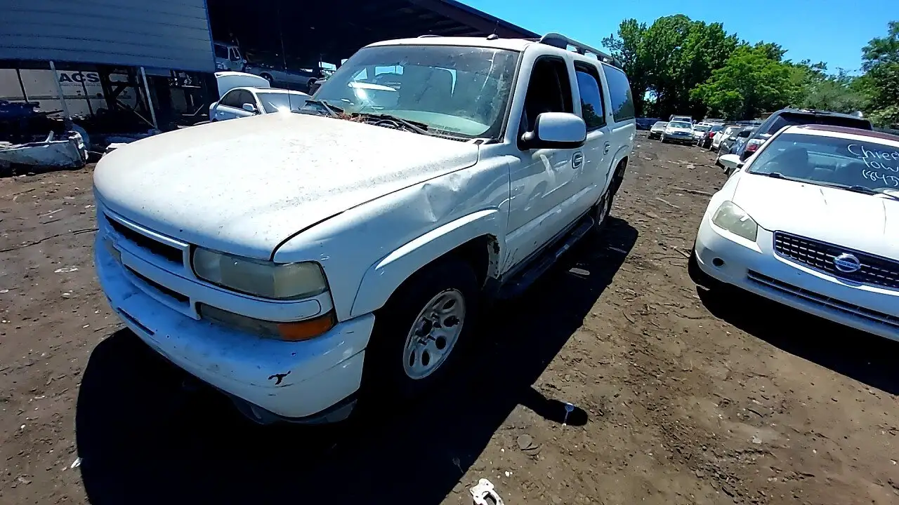 Photo of 2005 Chevrolet Suburban 1500