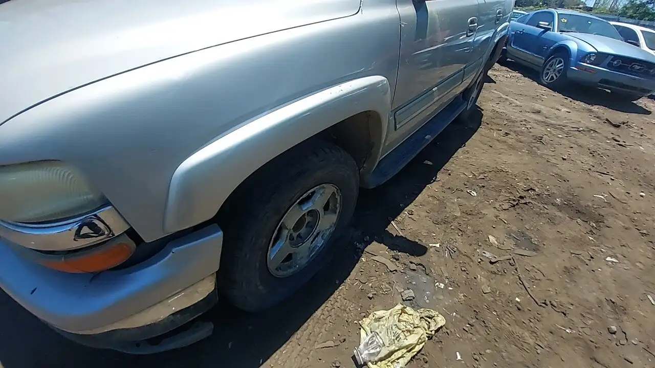 Photo of 2005 Chevrolet Tahoe