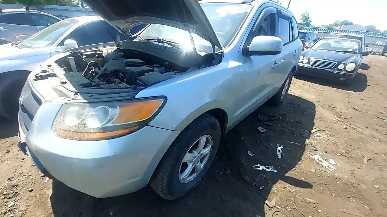 Photo of 2008 Hyundai Santa Fe