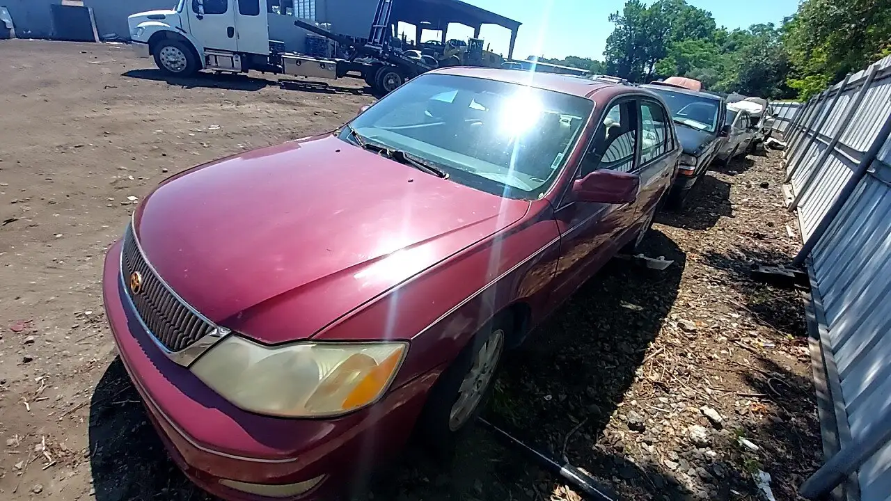 Photo of 2002 Toyota Avalon