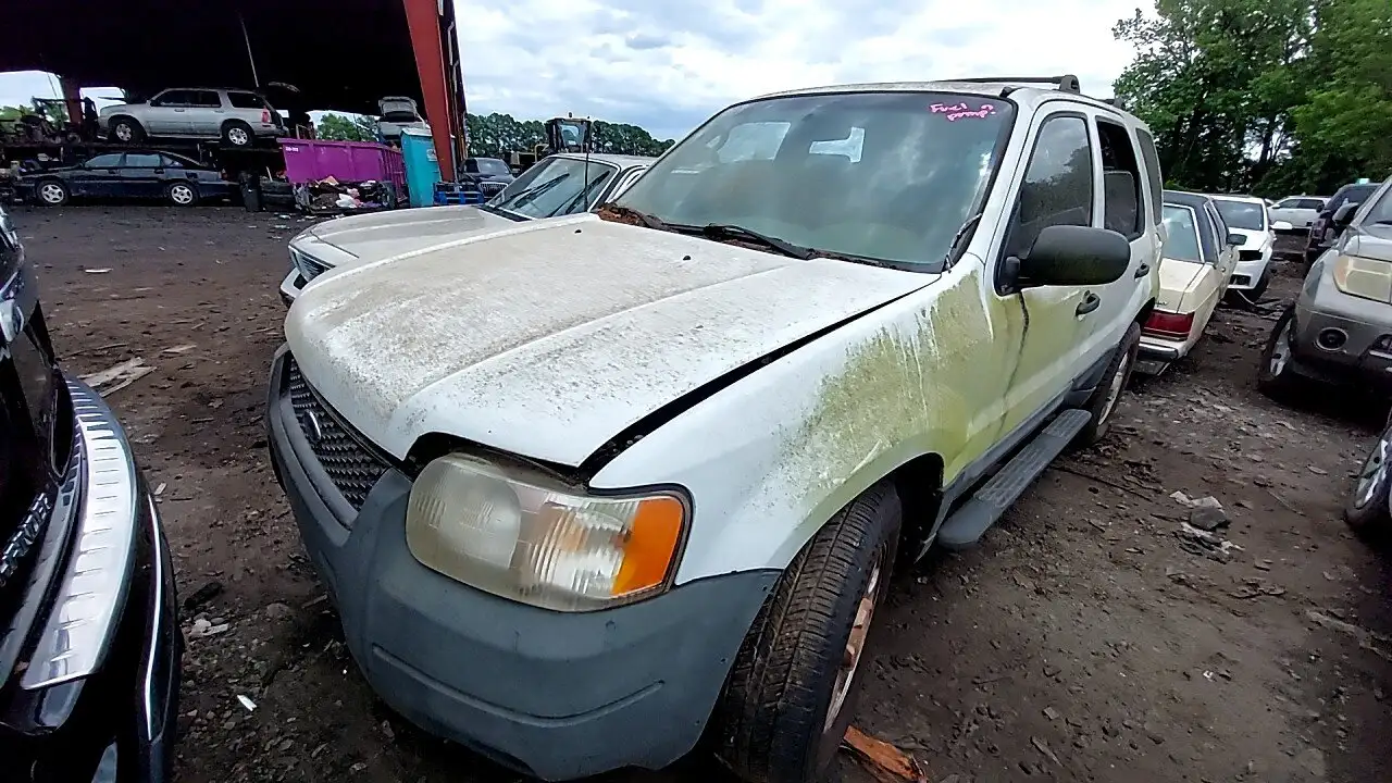 Photo of 2003 Ford Escape