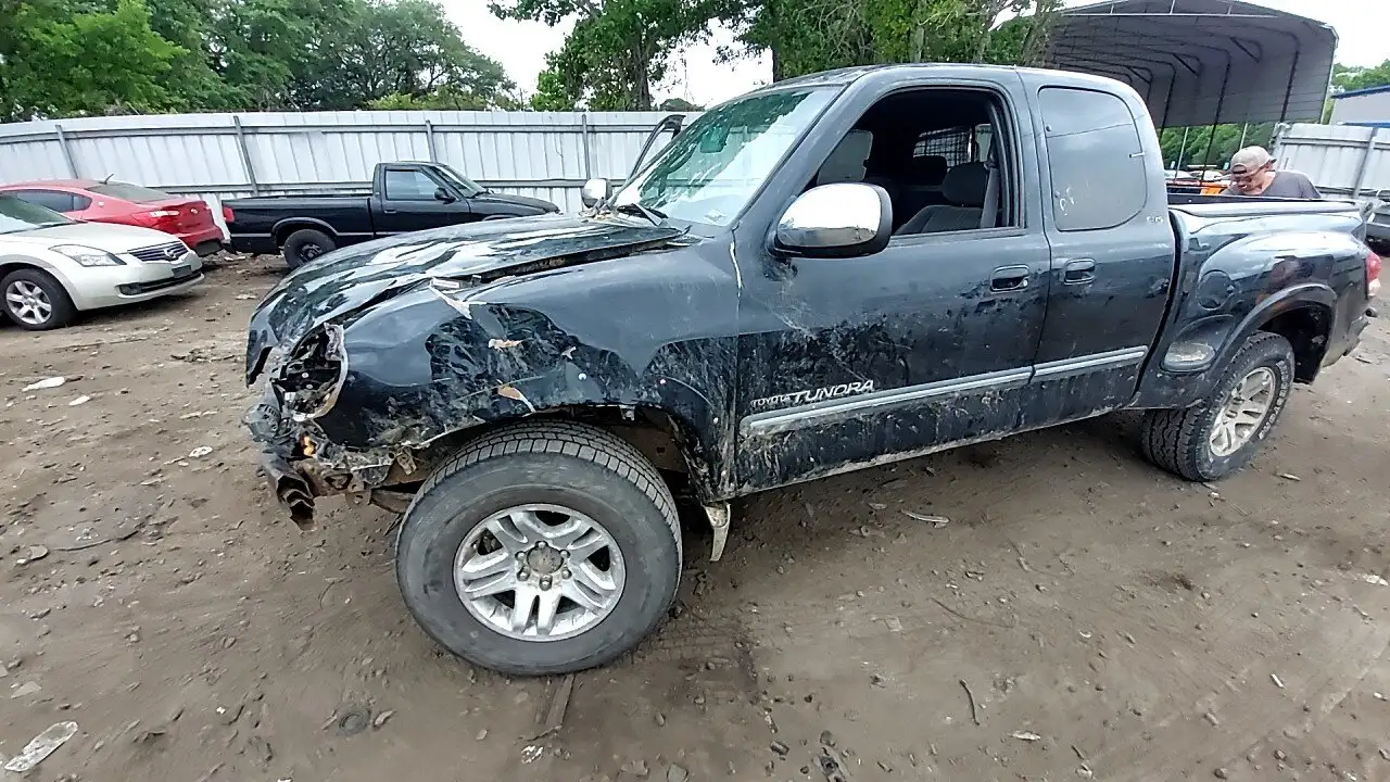 Photo of 2004 Toyota Tundra