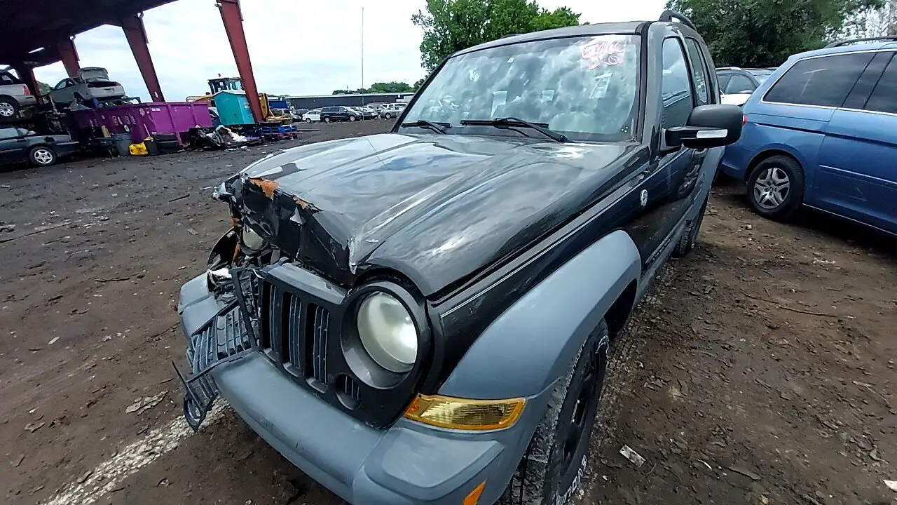 Photo of 2006 Jeep Liberty