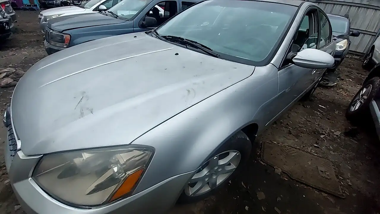 Photo of 2005 Nissan Altima