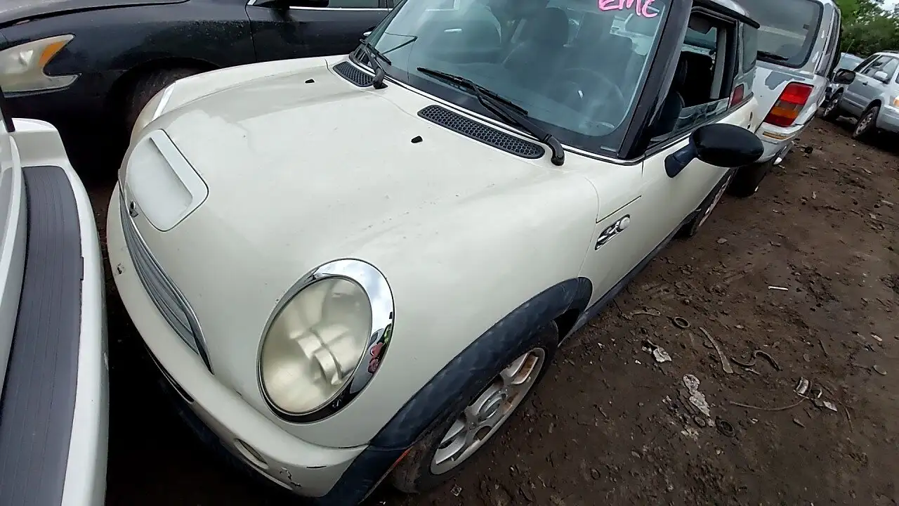 Photo of 2005 Mini Cooper