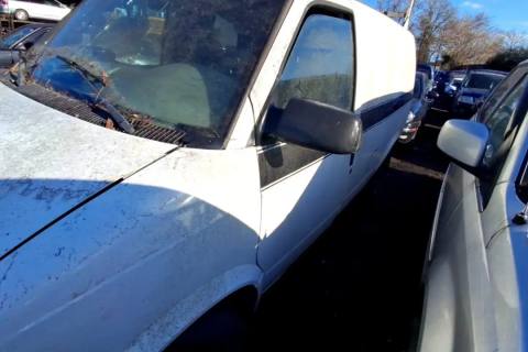 Photo of 2004 Chevrolet Astro