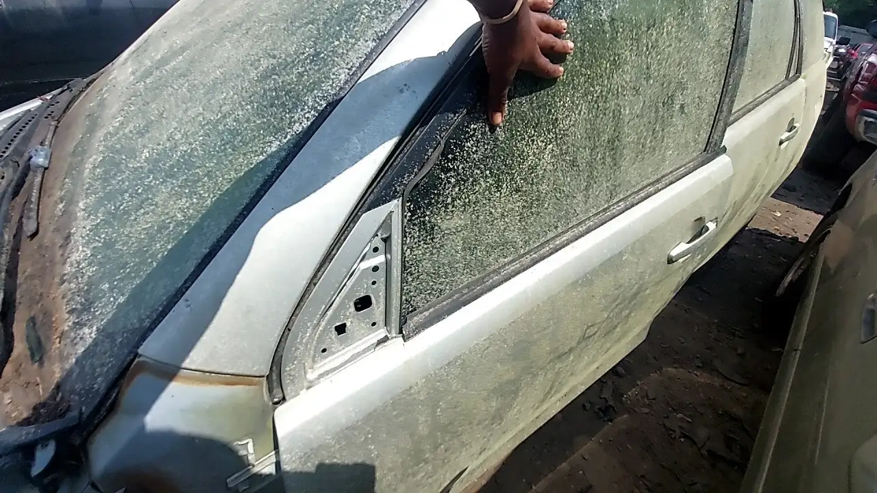 Photo of 2004 Toyota Matrix