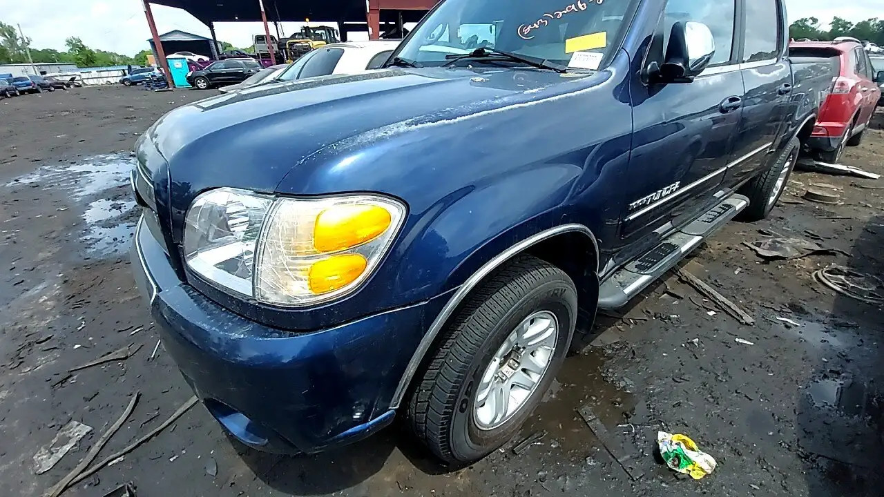 Photo of 2004 Toyota Tundra