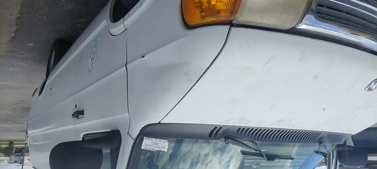 Photo of 1999 Dodge Ram 3500 Van