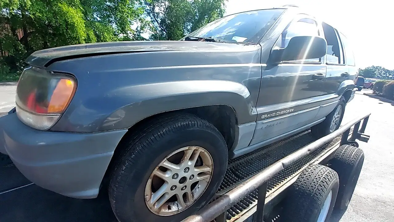 Photo of 2002 Jeep Grand Cherokee
