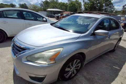 Photo of 2015 Nissan Altima