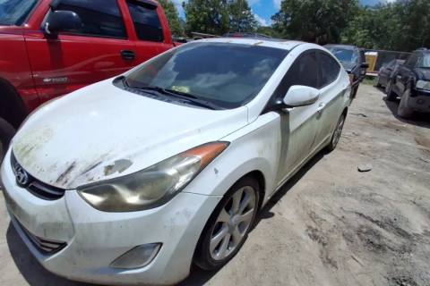 Photo of 2013 Hyundai Elantra