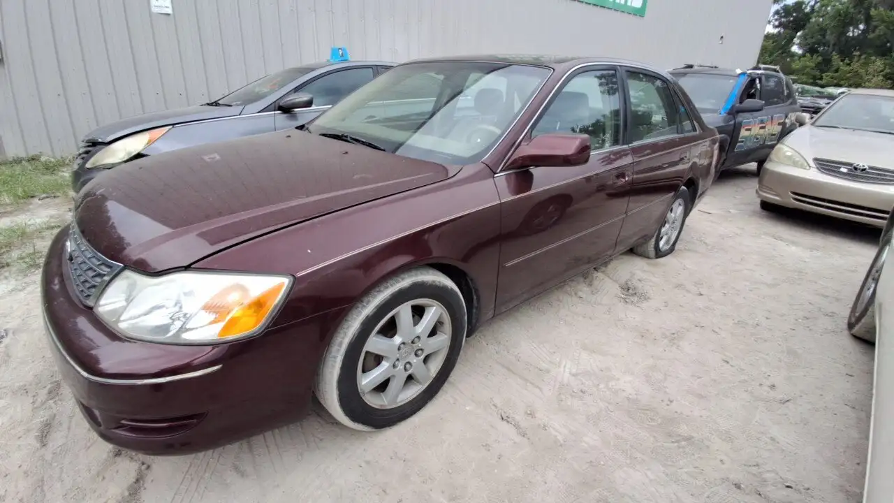 Photo of 2003 Toyota Avalon