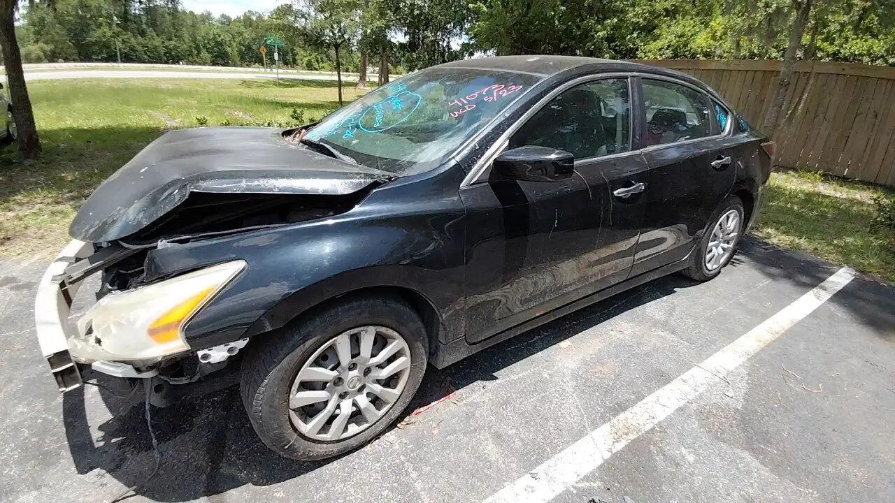 Photo of 2015 Nissan Altima
