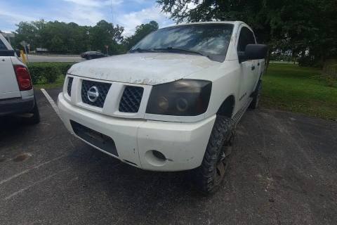 Photo of 2006 Nissan Titan