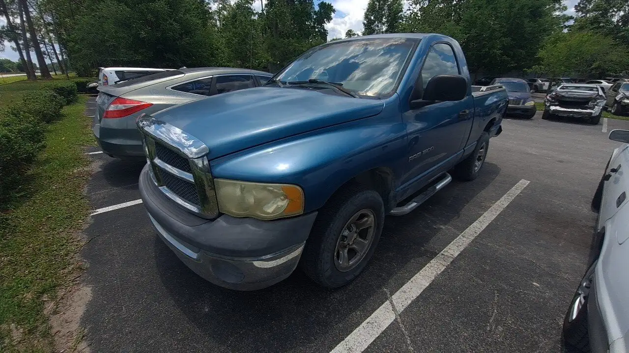 Photo of 2002 Dodge Ram 1500