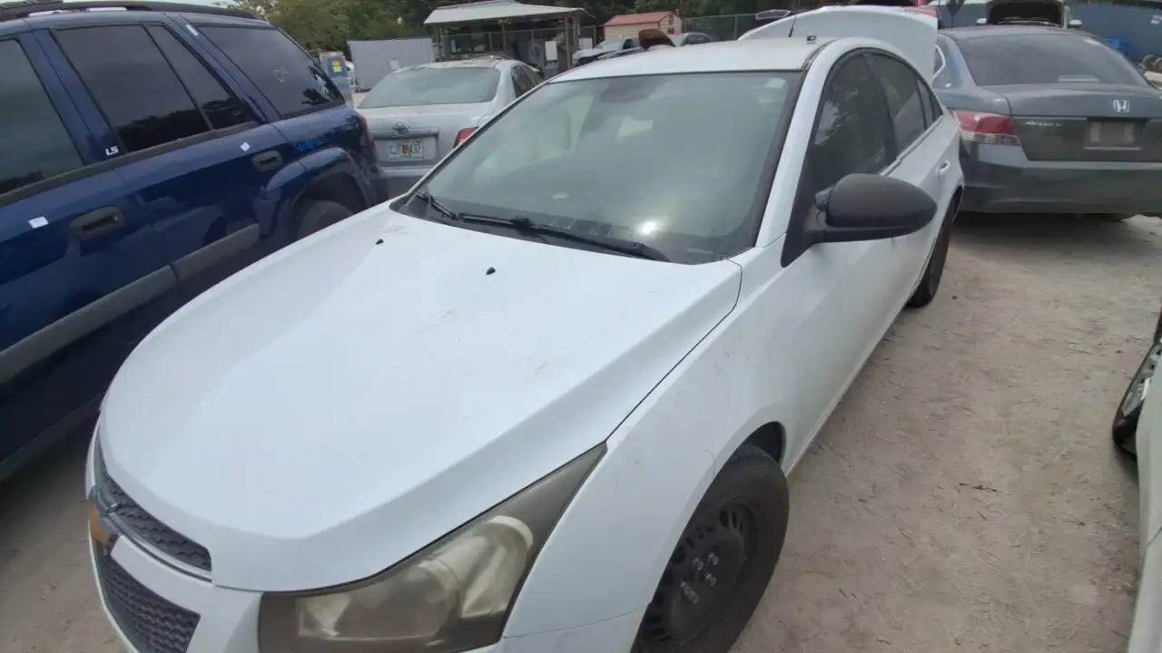 Photo of 2012 Chevrolet Cruze