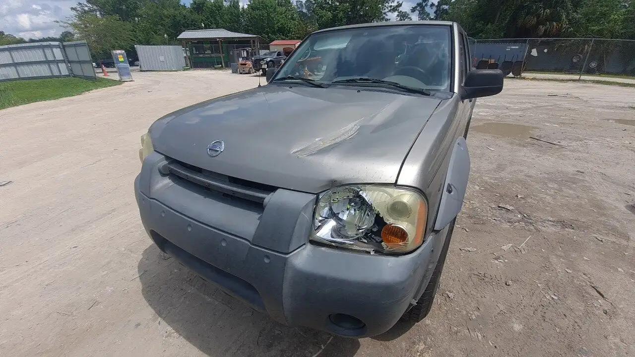 Photo of 2003 Nissan Frontier