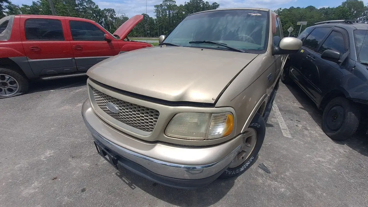 Photo of 2000 Ford F-150