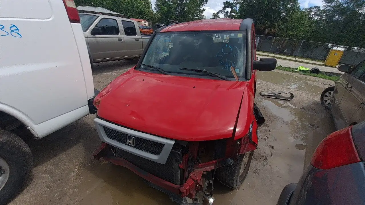 Photo of 2005 Honda Element