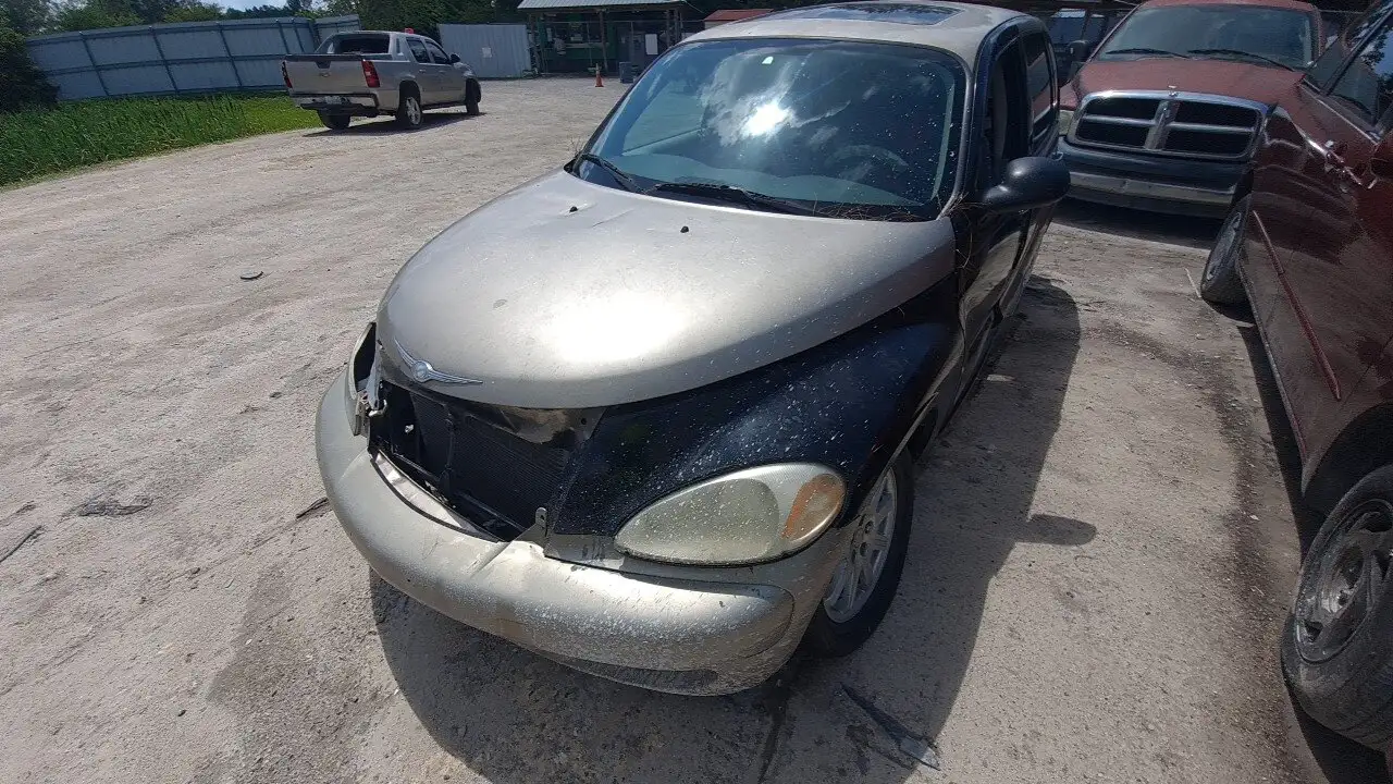 Photo of 2004 Chrysler Pt Cruiser