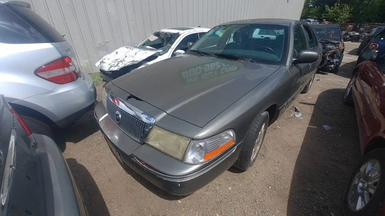 Photo of 2003 Mercury Grand Marquis