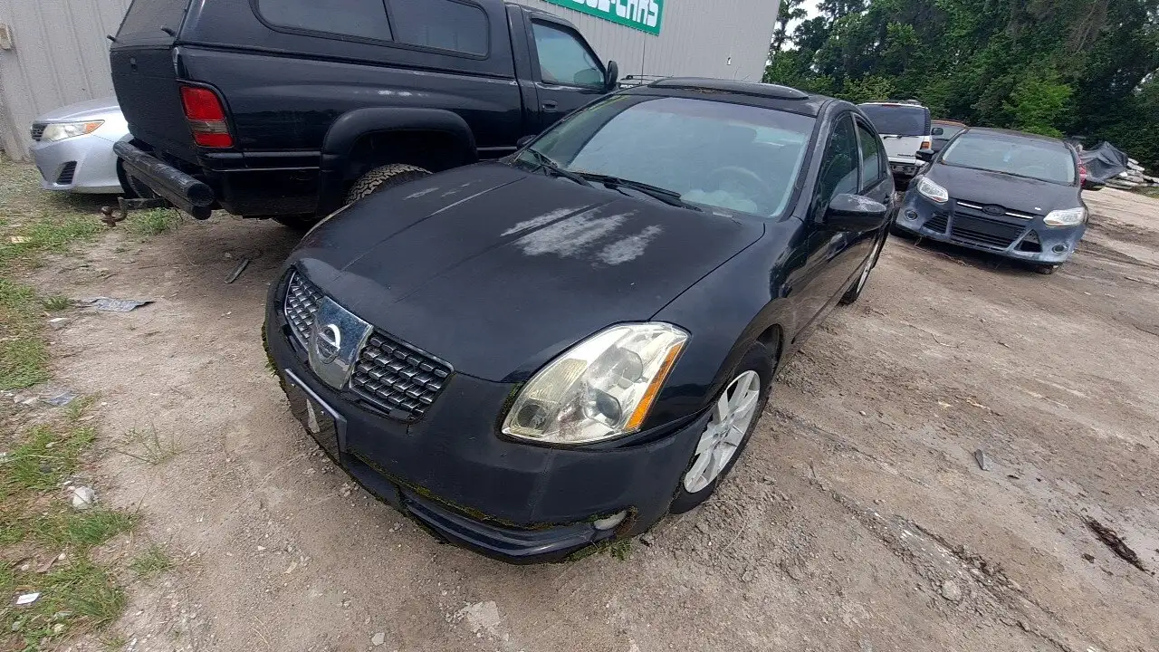 Photo of 2005 Nissan Maxima