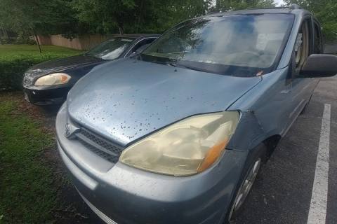 Photo of 2005 Toyota Sienna