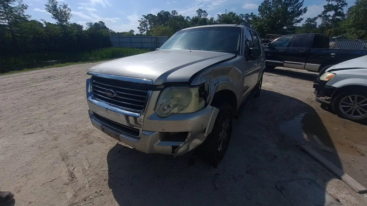 Photo of 2007 Ford Explorer