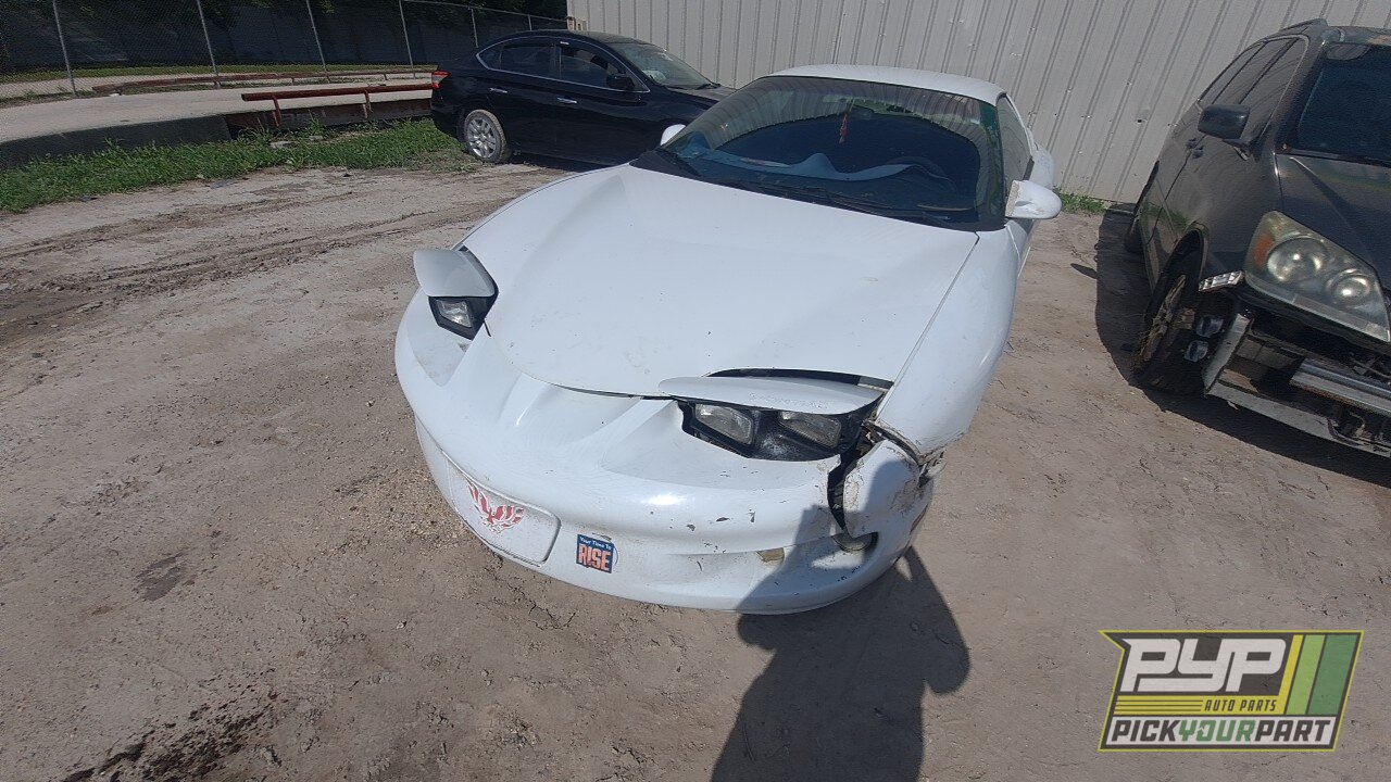 Photo of 2000 Pontiac Firebird