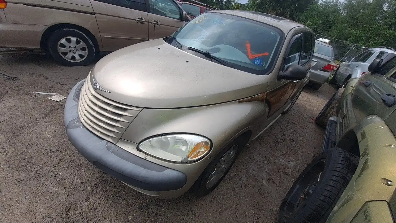 Photo of 2002 Chrysler Pt Cruiser