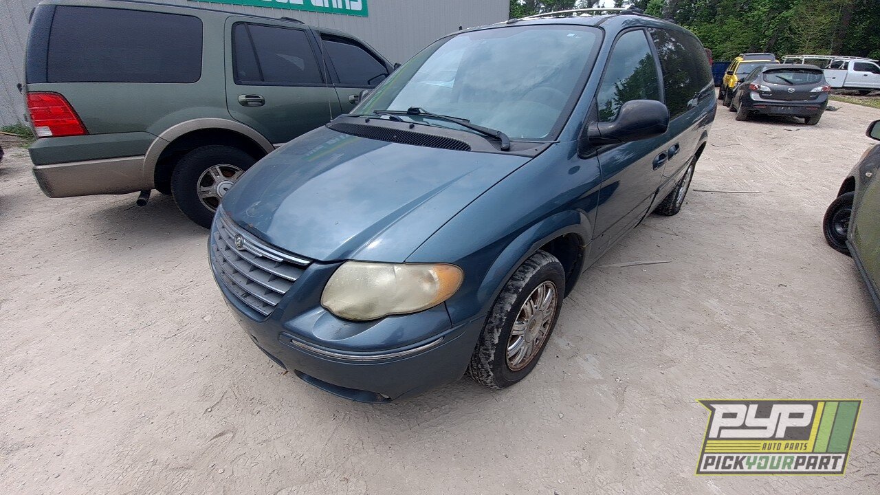 Photo of 2006 Chrysler Town & Country