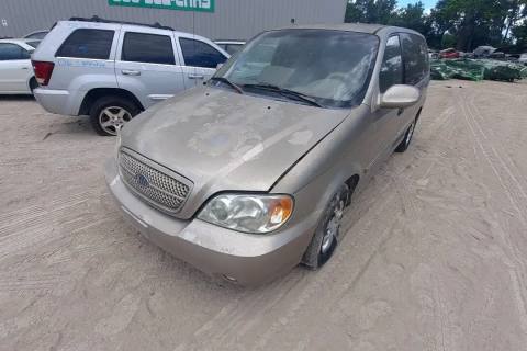 Photo of 2004 Kia Sedona