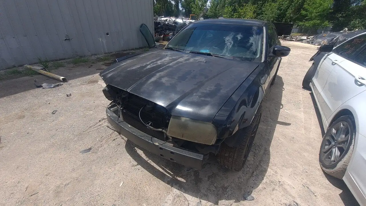 Photo of 2005 Chrysler 300