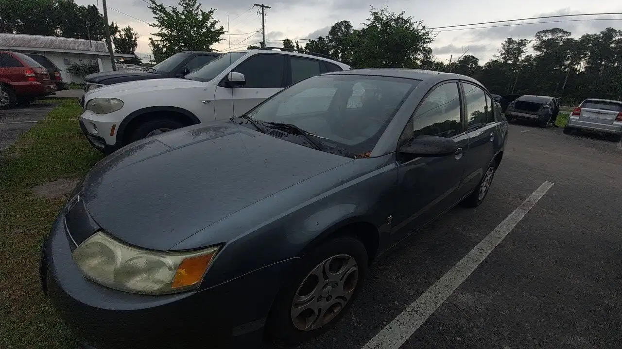 Photo of 2004 Saturn Ion