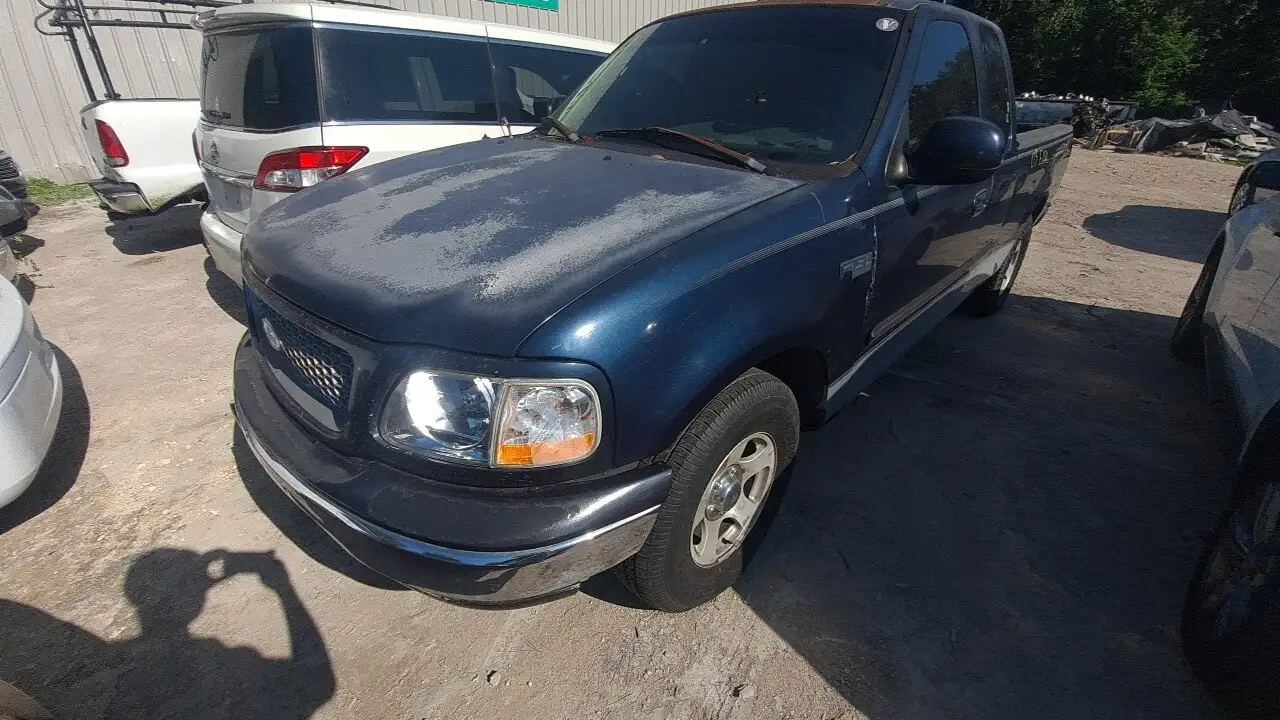 Photo of 2003 Ford F-150