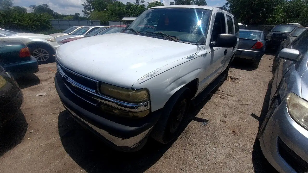 Photo of 2002 Chevrolet Tahoe