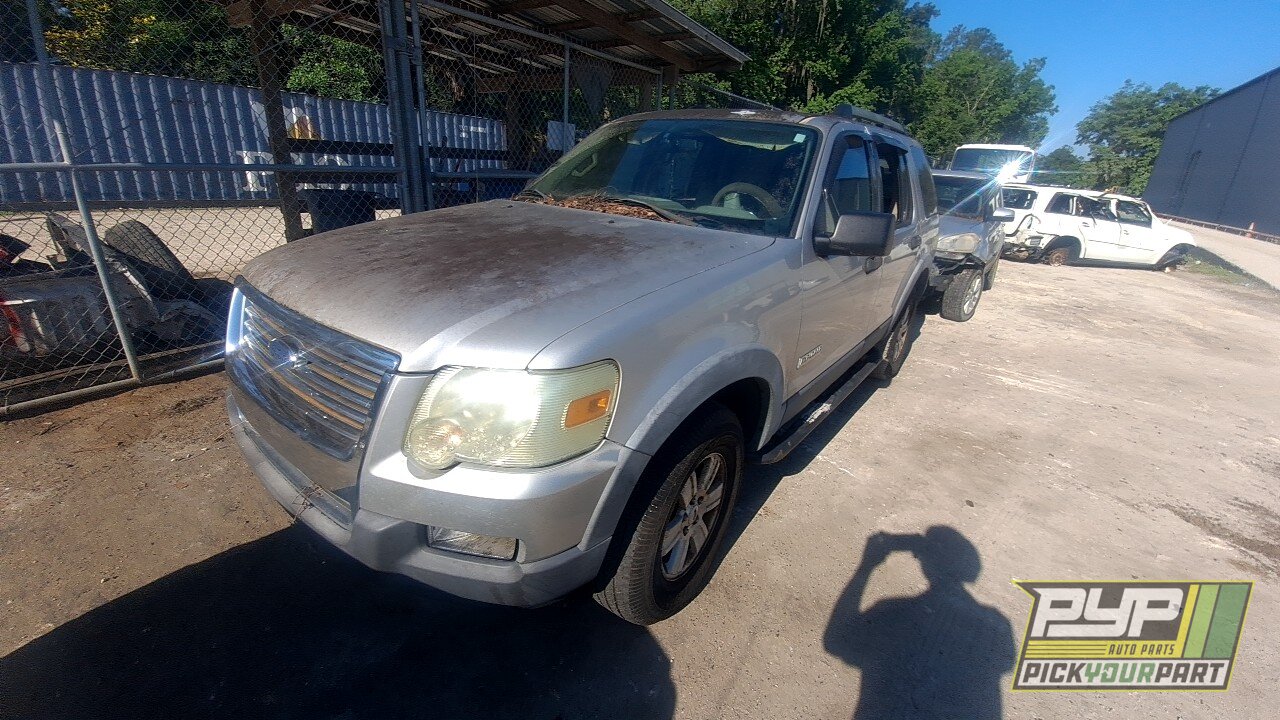 Photo of 2006 Ford Explorer