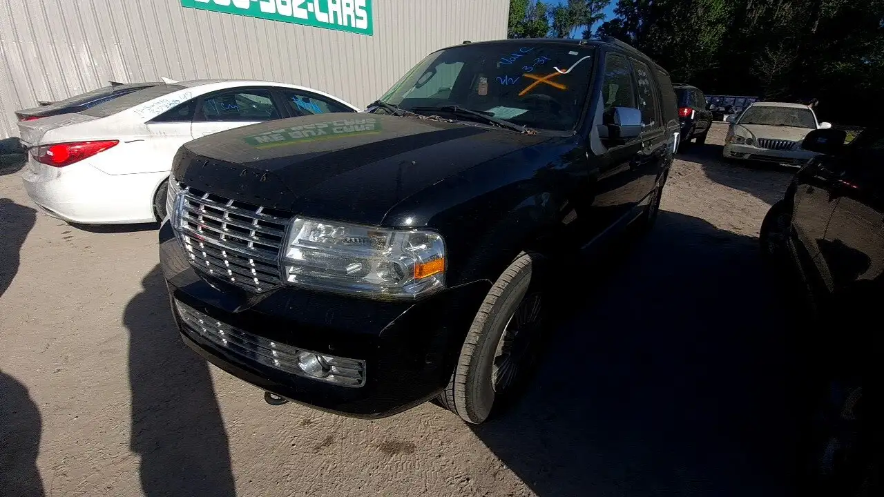 Photo of 2009 Lincoln Navigator