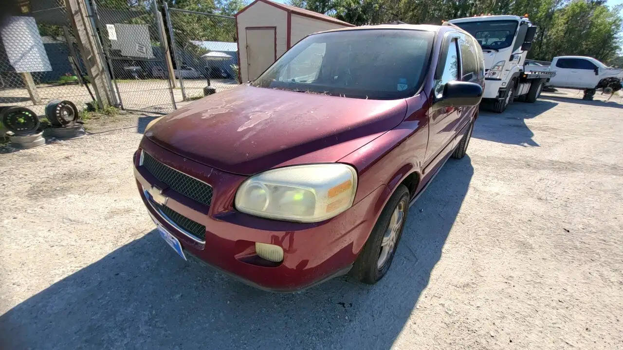 Photo of 2005 Chevrolet Uplander