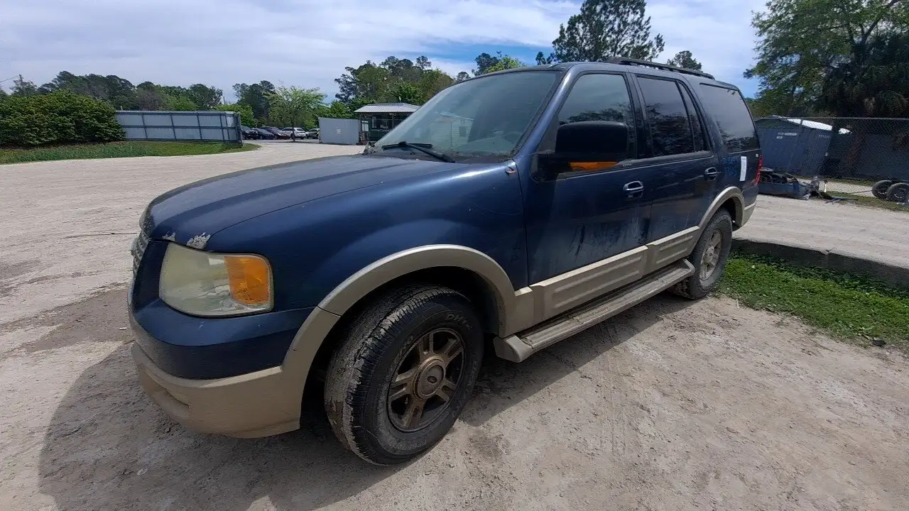 Photo of 2006 Ford Expedition